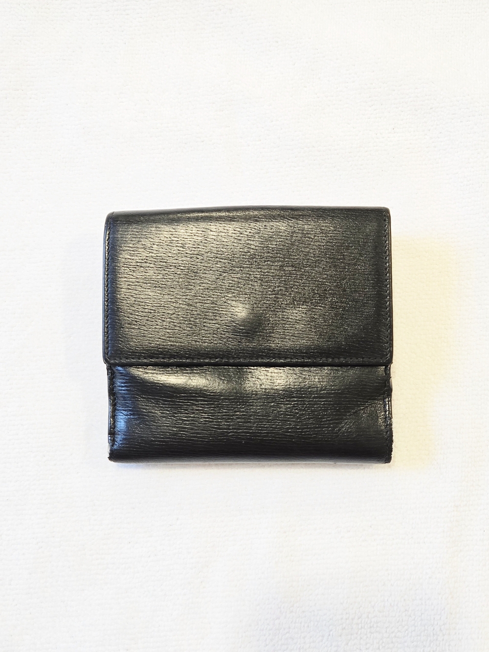 Gucci Black Leather Wallet with Silver G Buckle With Box - Picture 9 of 16